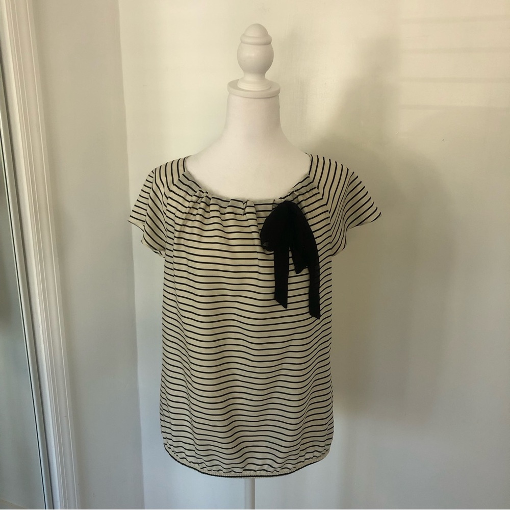LOFT Ann Taylor Women Cream/White Striped Scoop Neck Cap Sleeve Blouse Sz S